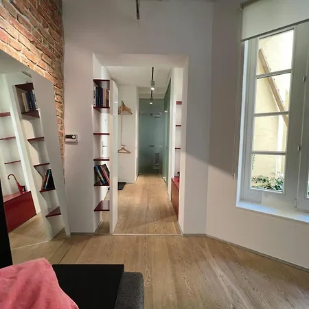 Konventna In Heart, Designed, Spacious Pressburg