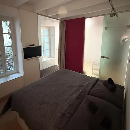 Konventna In Heart, Designed, Spacious * 布拉迪斯拉发